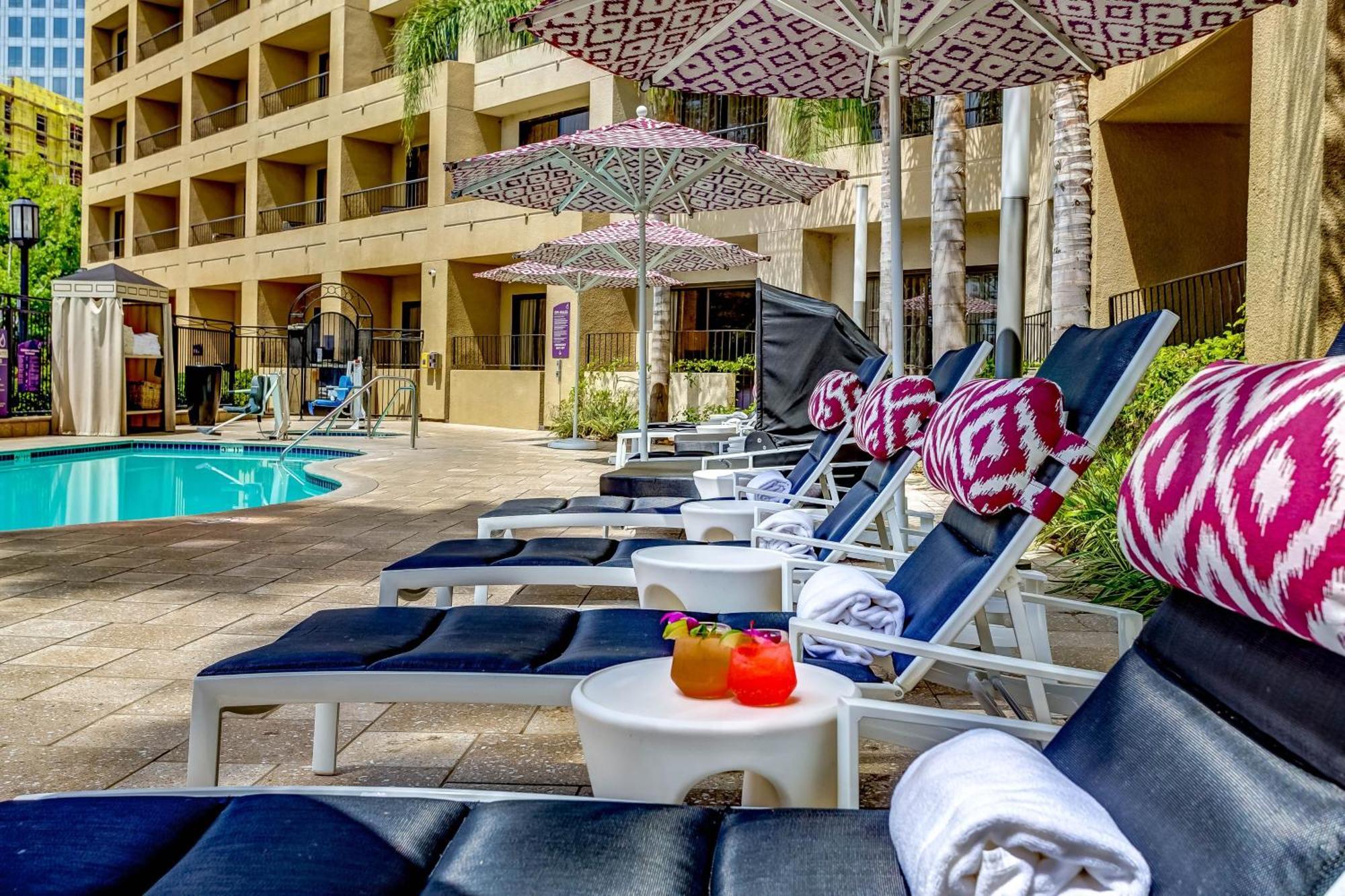 Avenue Of The Arts Costa Mesa, A Tribute Portfolio Hotel Екстер'єр фото